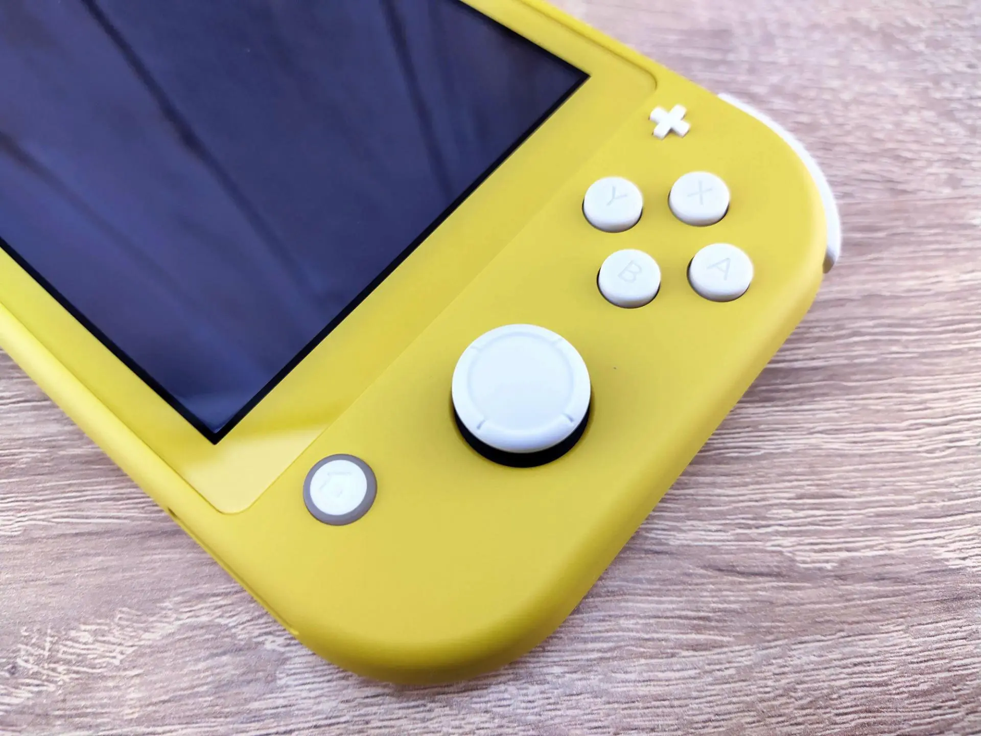 Обзор портативной игровой приставки&nbsp;Nintendo Switch Lite