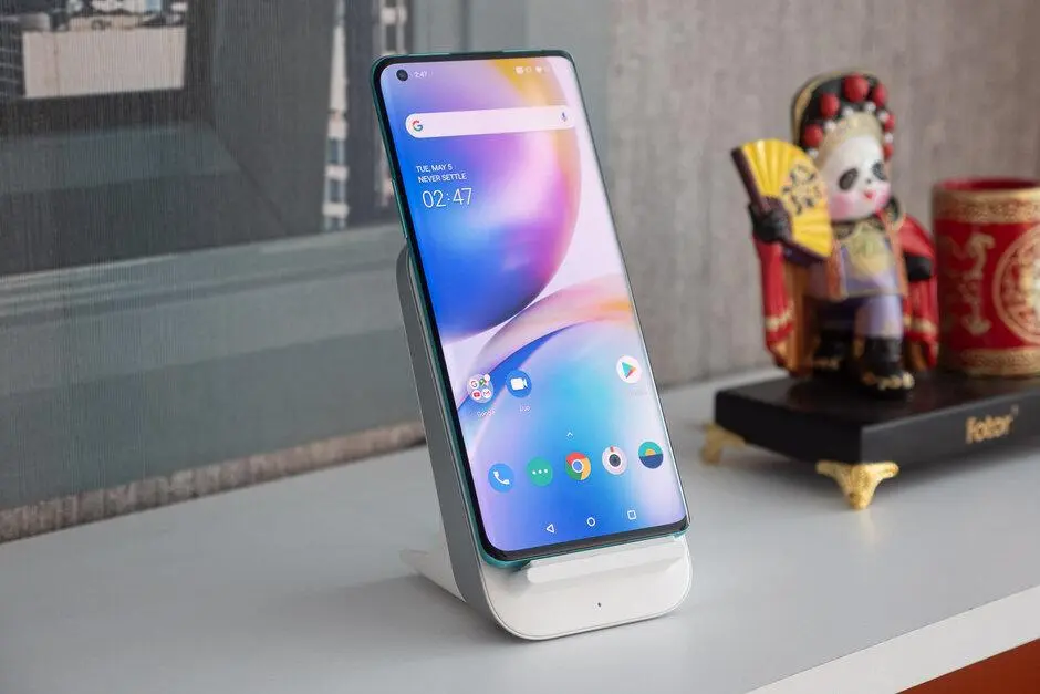 Тест аккумулятора OnePlus 8: 120 Гц экрана против 60 Гц
