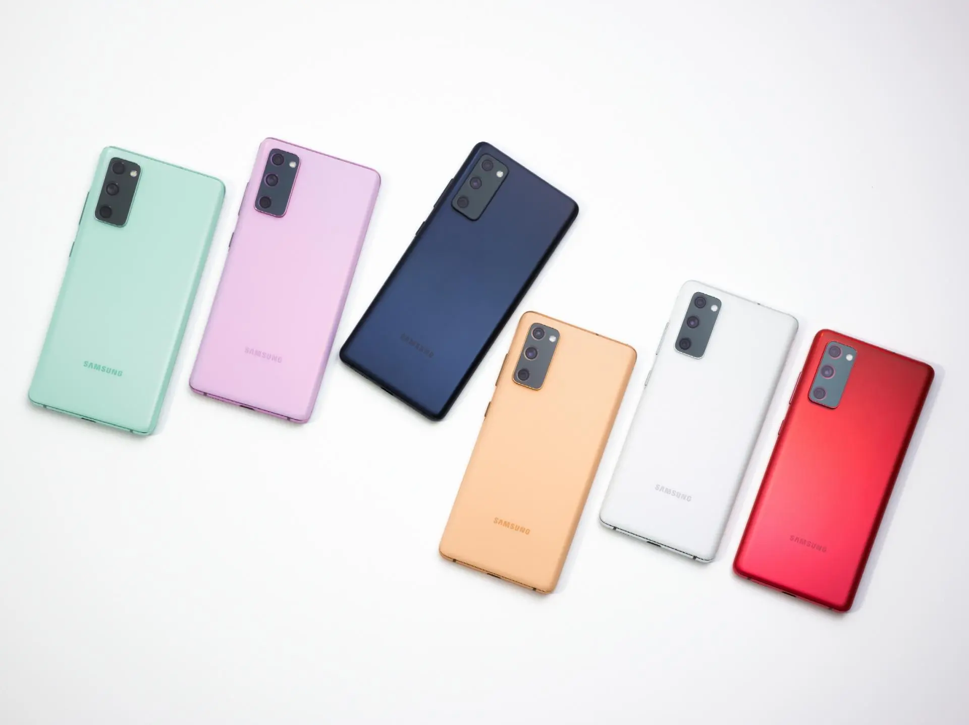 Samsung Galaxy S20 FE радует высокой ремонтопригодностью
