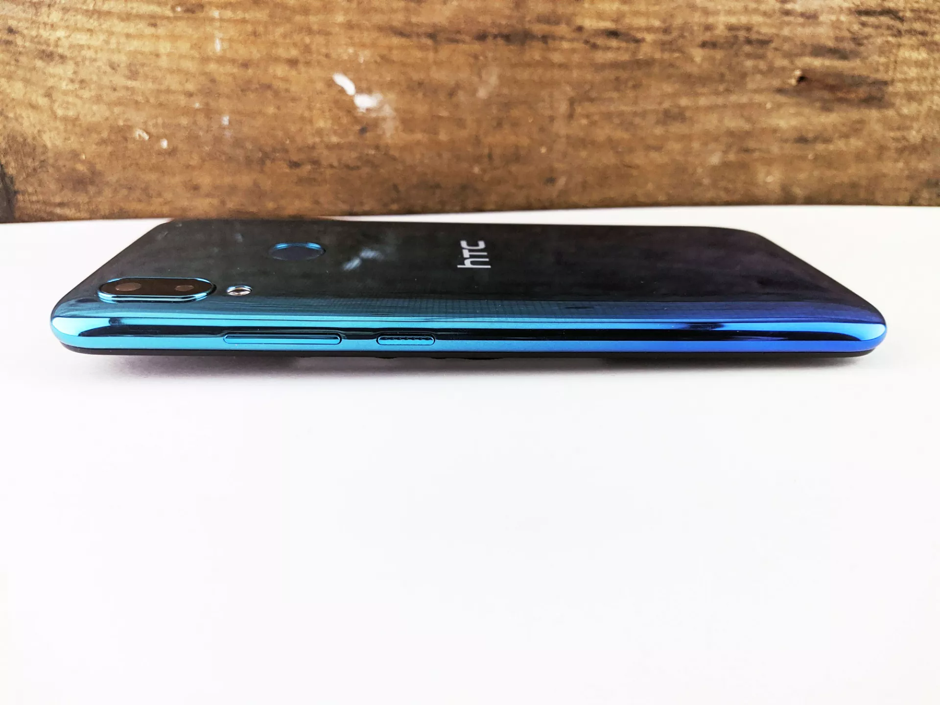 Тест-драйв смартфона HTC Wildfire E2