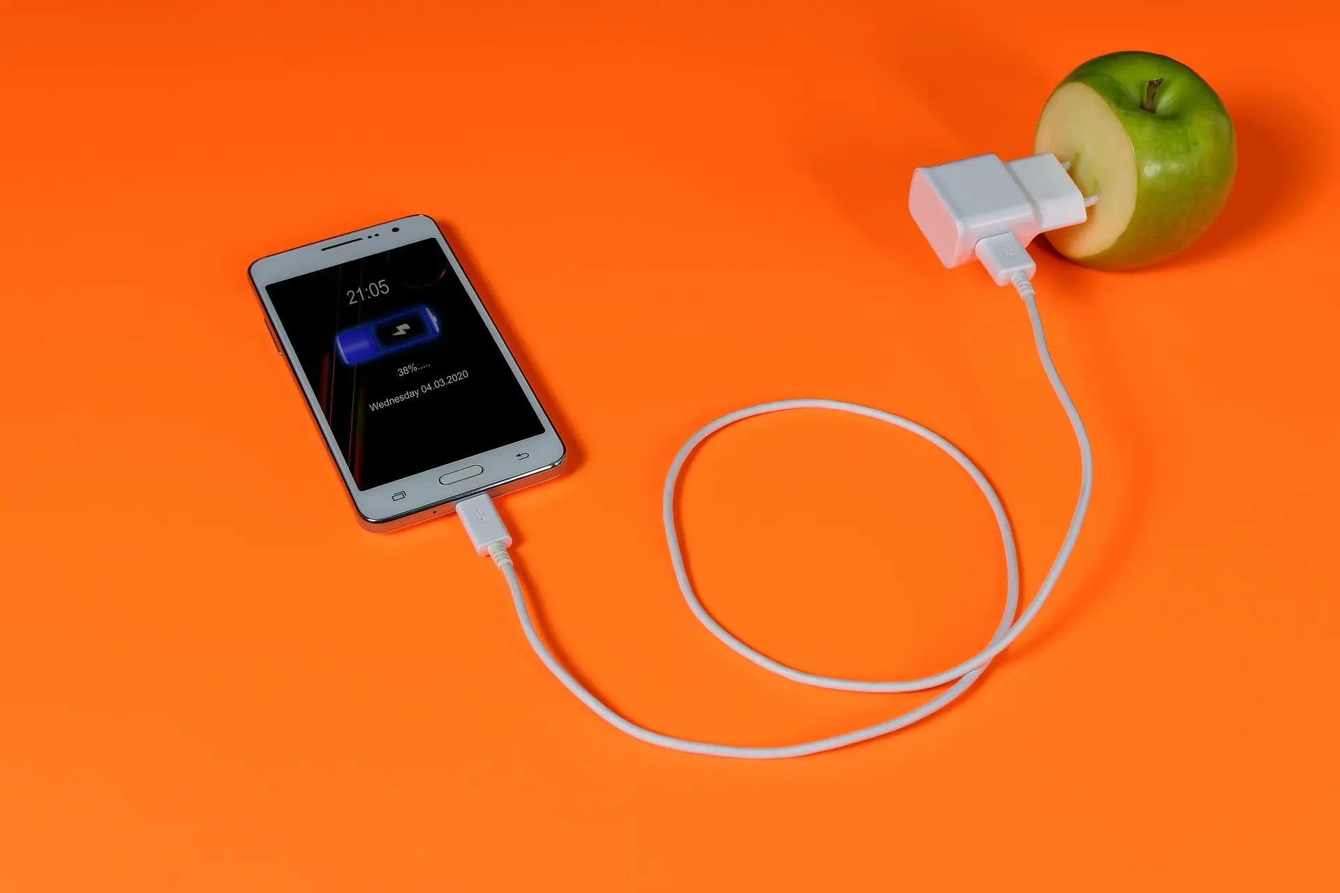 5 причин, по которым Android популярнее iPhone