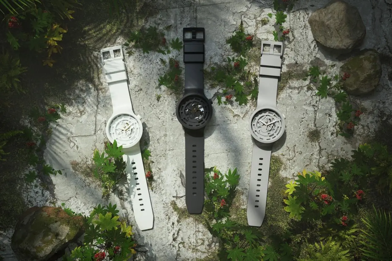 Swatch представила часы из биокерамики