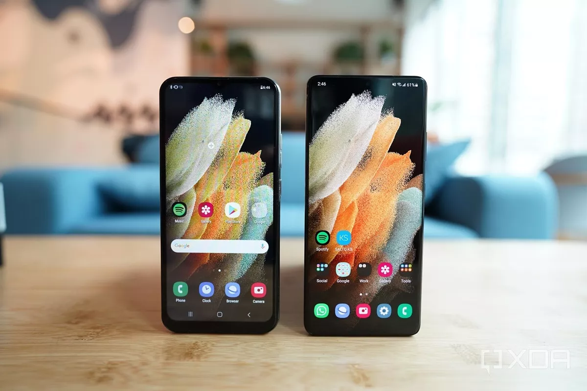 Как отличить оригинальный Samsung Galaxy S21 от фейка