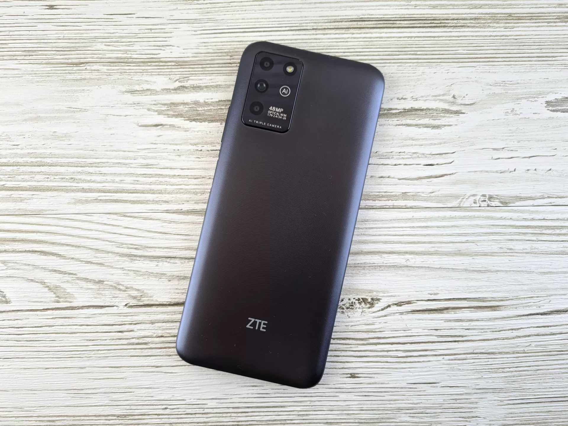 Тест-драйв смартфона ZTE Blade V30 Vita