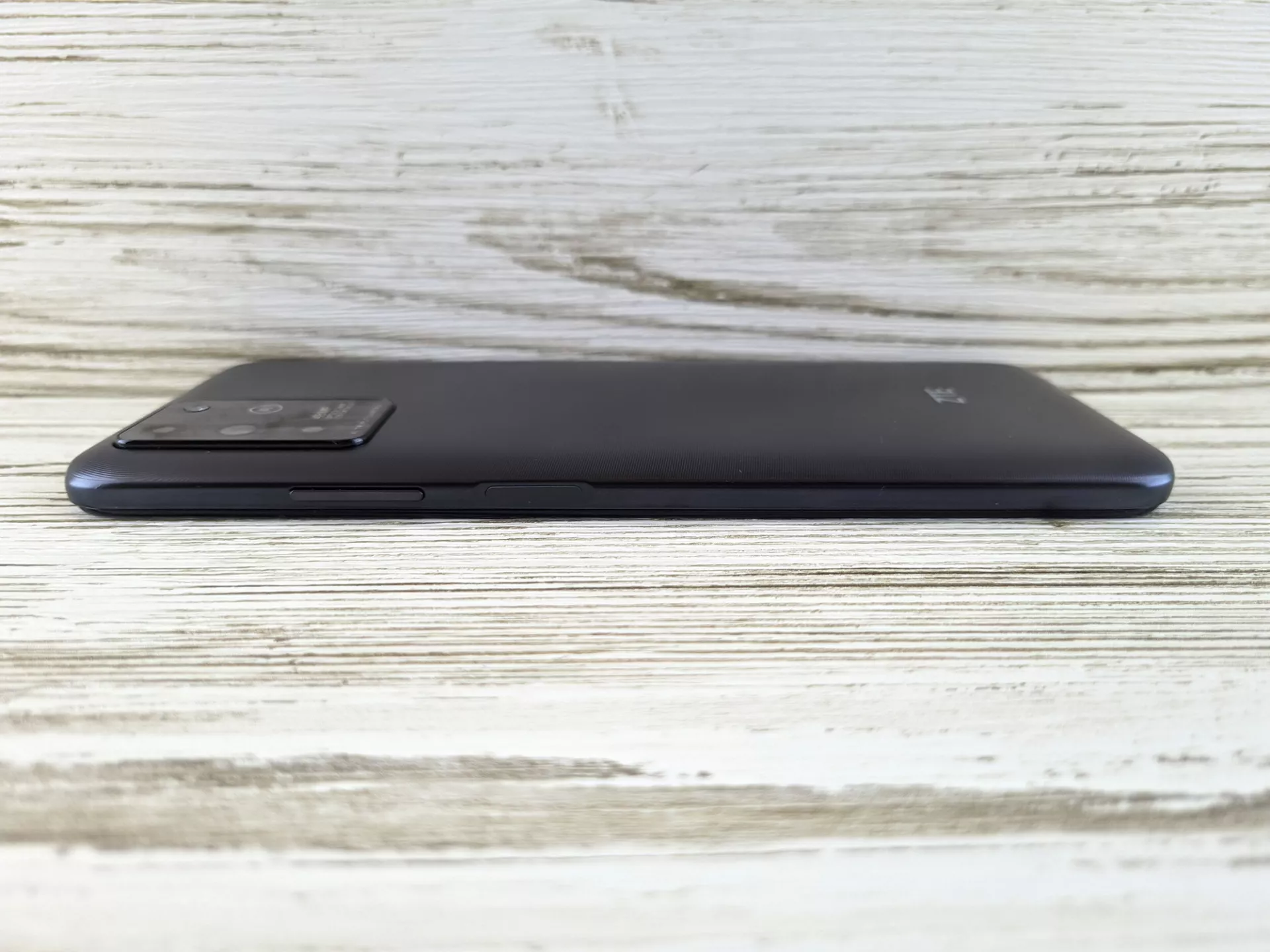 Тест-драйв смартфона ZTE Blade V30 Vita