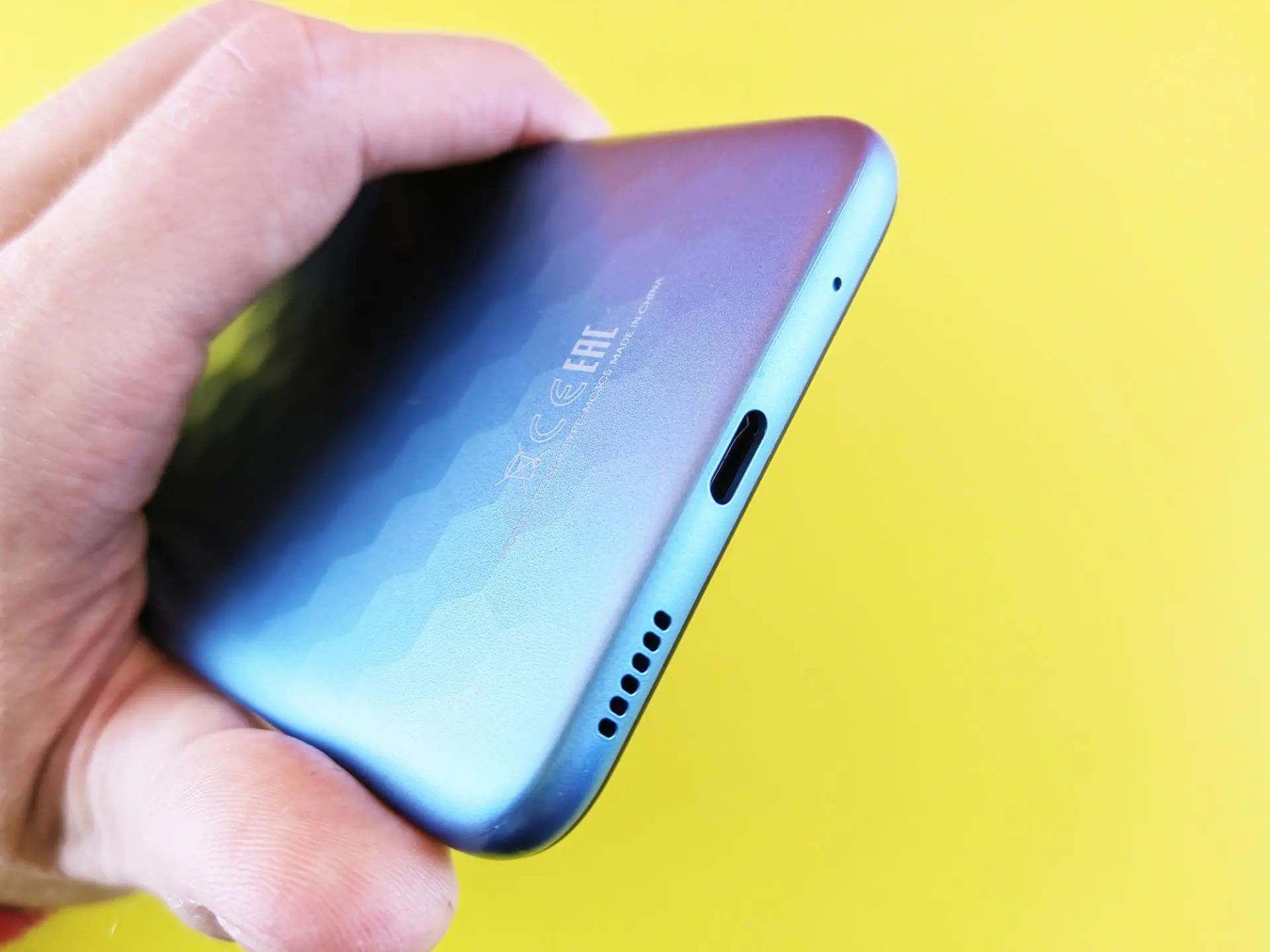 Обзор смартфона Moto E20 – когда Ты пчела, я&nbsp;– пчеловод…