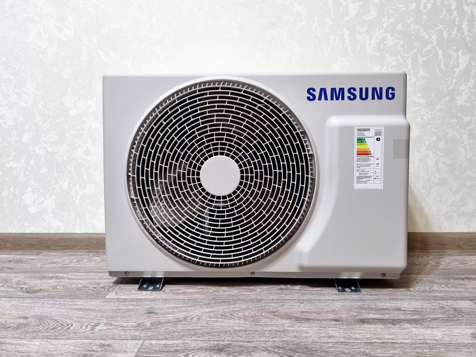 Тест-драйв WindFree сплит-системы Samsung AR9500T