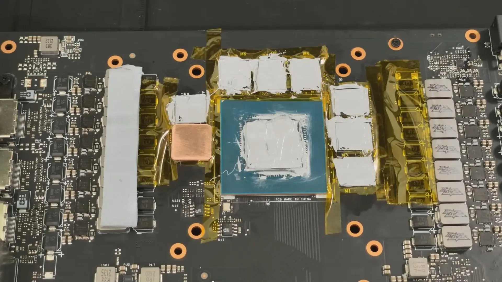 Модддер снизил температуру видеопамяти на видеокарте NVIDIA со 100 до 64 градусов
