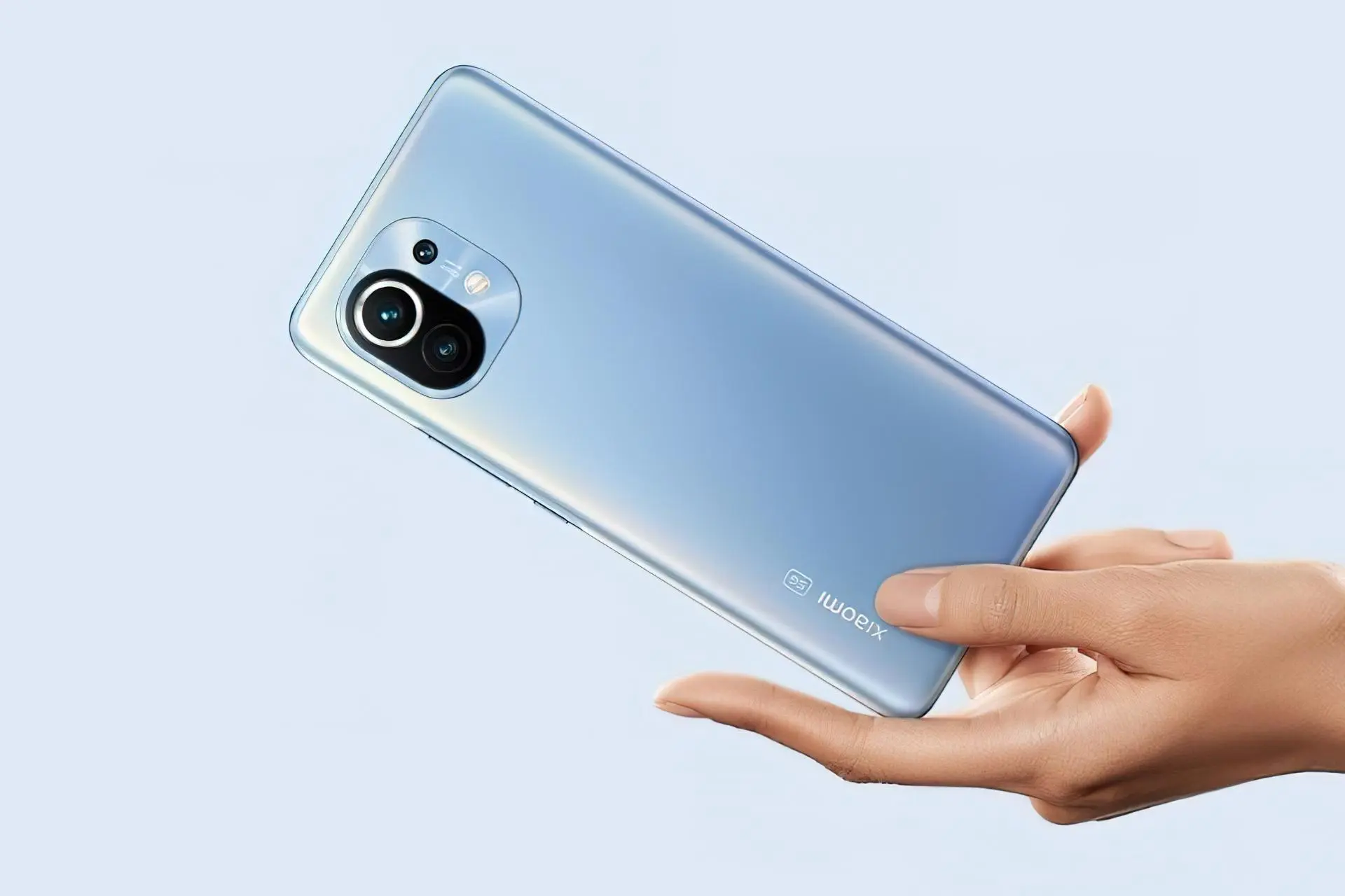 После Samsung в замедлении приложений обвиняют ещё и Xiaomi