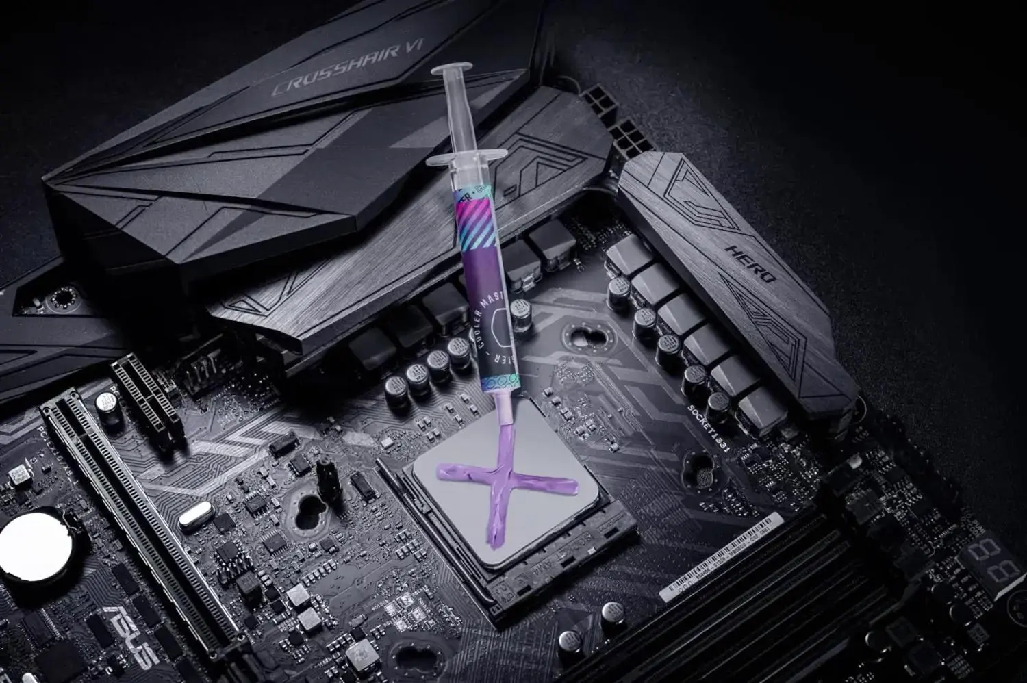 Фиолетовая термопаста от Cooler Master. А почему нет?