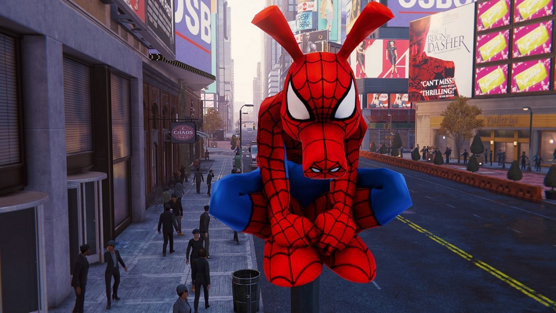 Игрок превратил Человека-паука из Spider-Man в свинью. Выглядит крайне нелепо