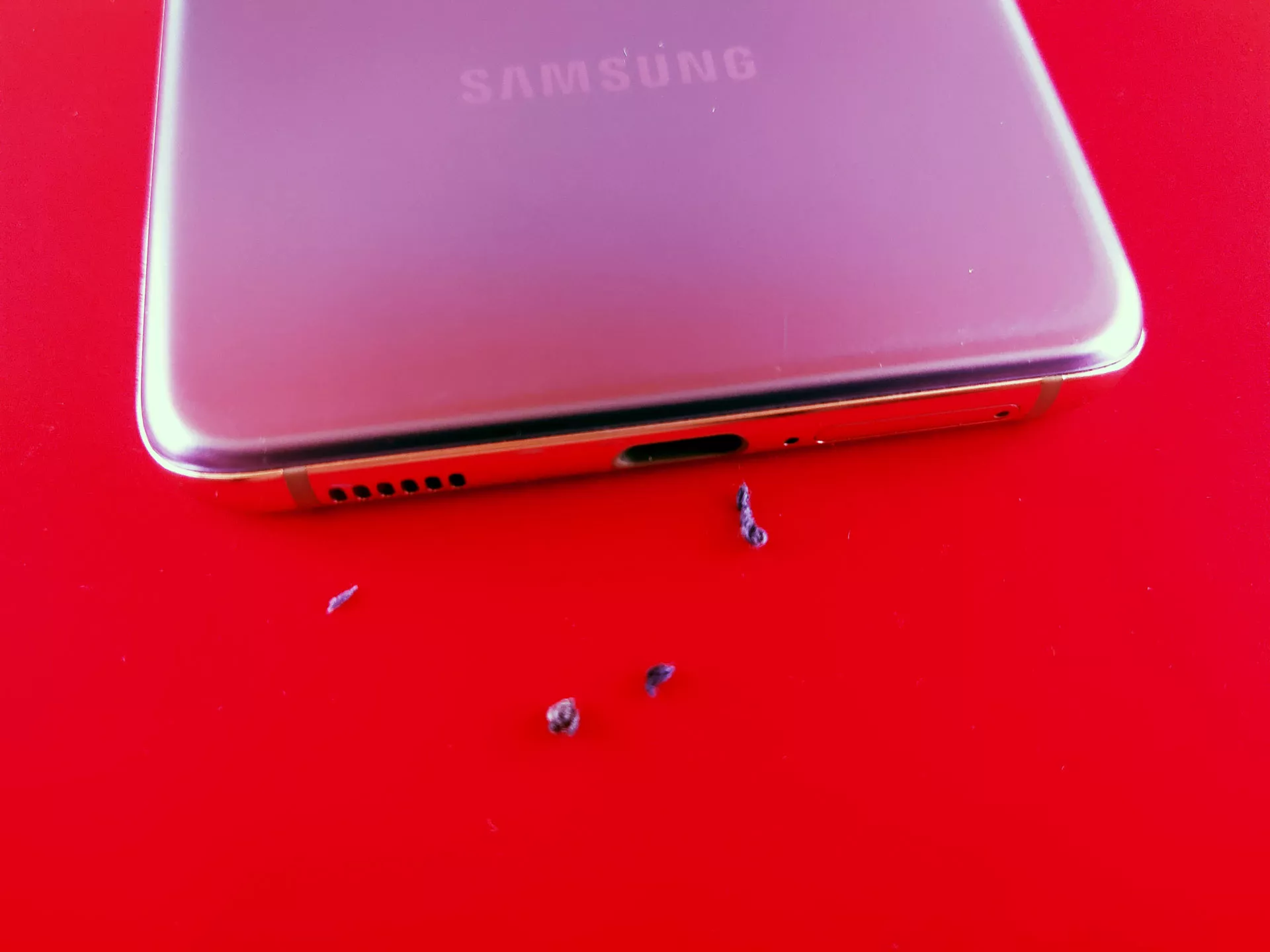 Что делать, если смартфон не заряжается через стандартный разъём USB C?