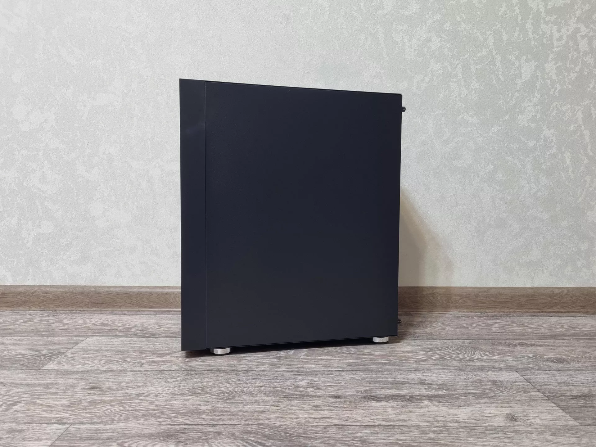 Обзор корпуса для ПК 1STPLAYER AR-7