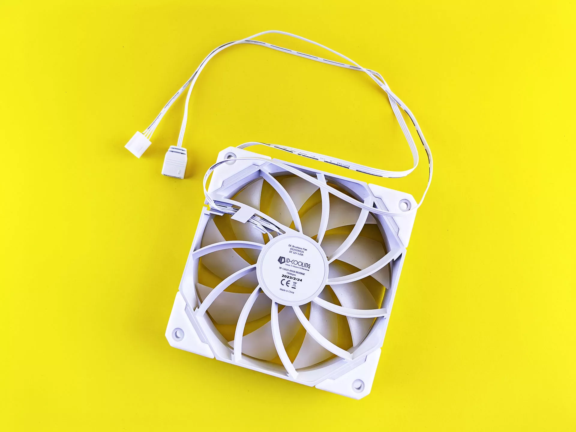 Id cooling 14025 argb. GLACIALTECH f101 PWM. 1stplayer f1-Plus White 140mm led 5-Color 1000rpm 3pin f1-Plus-WH. GLACIALTECH f101 TPD. Осевой вентилятор охлаждения Rosenberg product code: lt14-13700 model: DD 137-100-6 ef4.