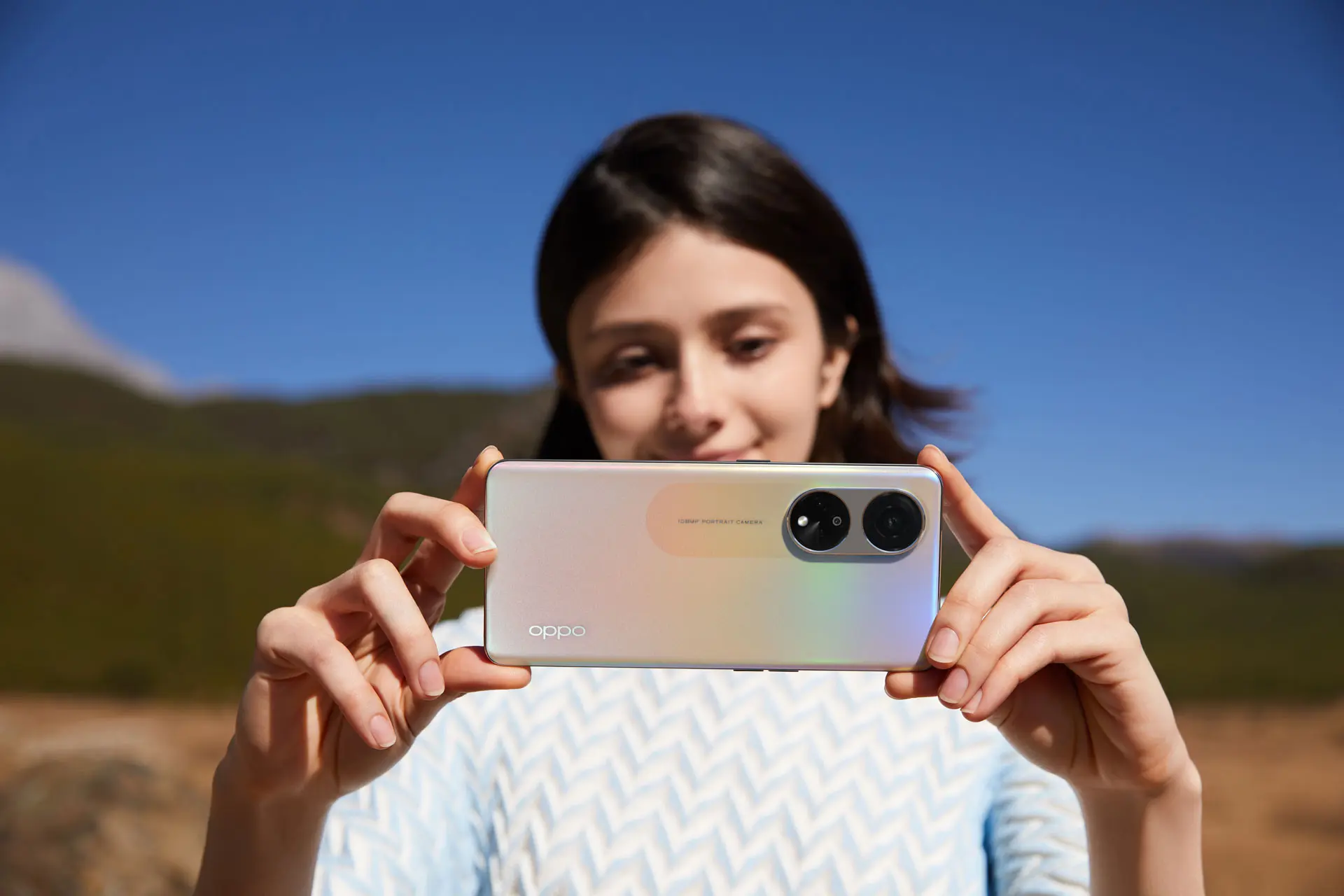 OPPO объявляет о старте продаж смартфона Reno8 T 5G в России: выдающийся пользовательский опыт в сегменте от 30 000 рублей