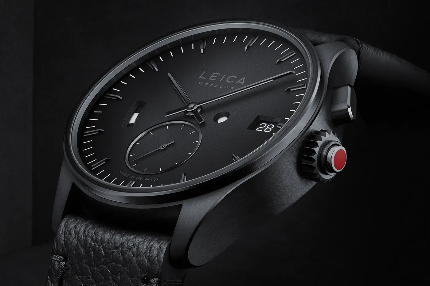 Leica представляет ZM Watch Monochrom Edition