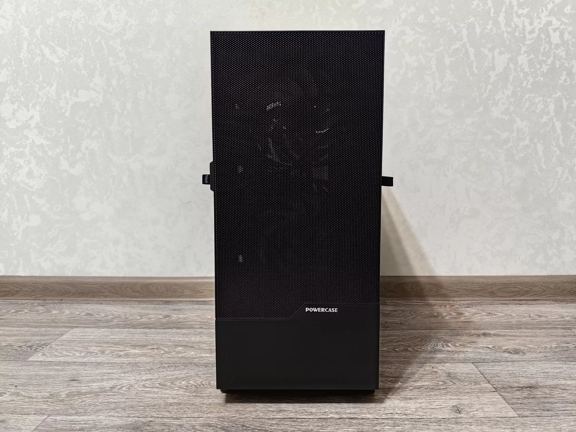 Обзор корпуса для ПК PowerCase Kratos