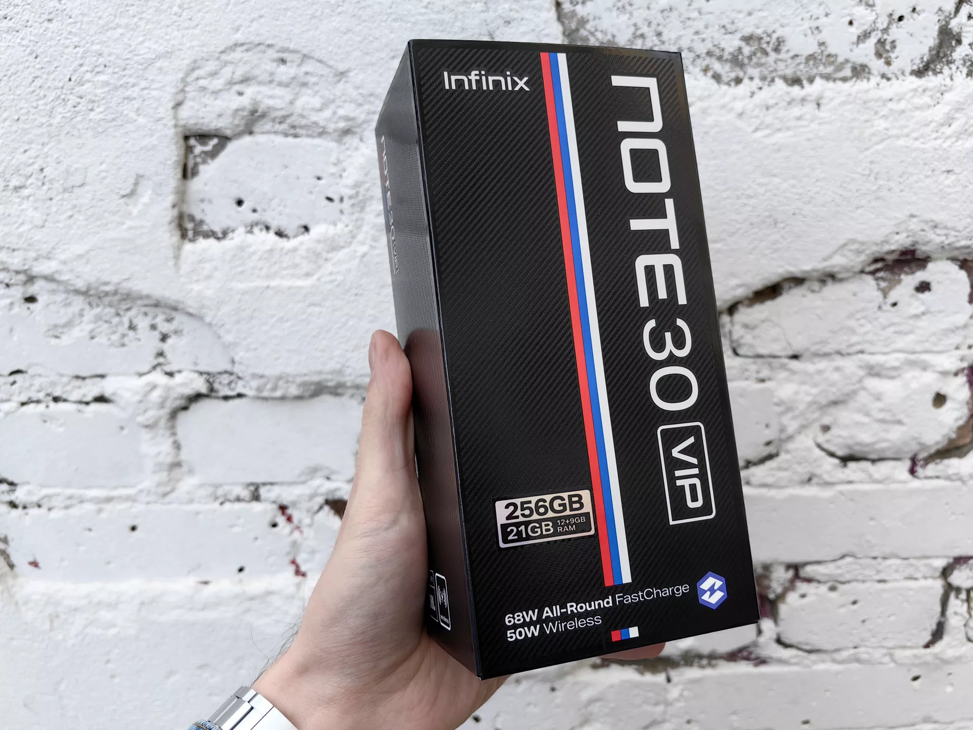 Обзор смартфона Infinix Note 30 VIP Racing Edition