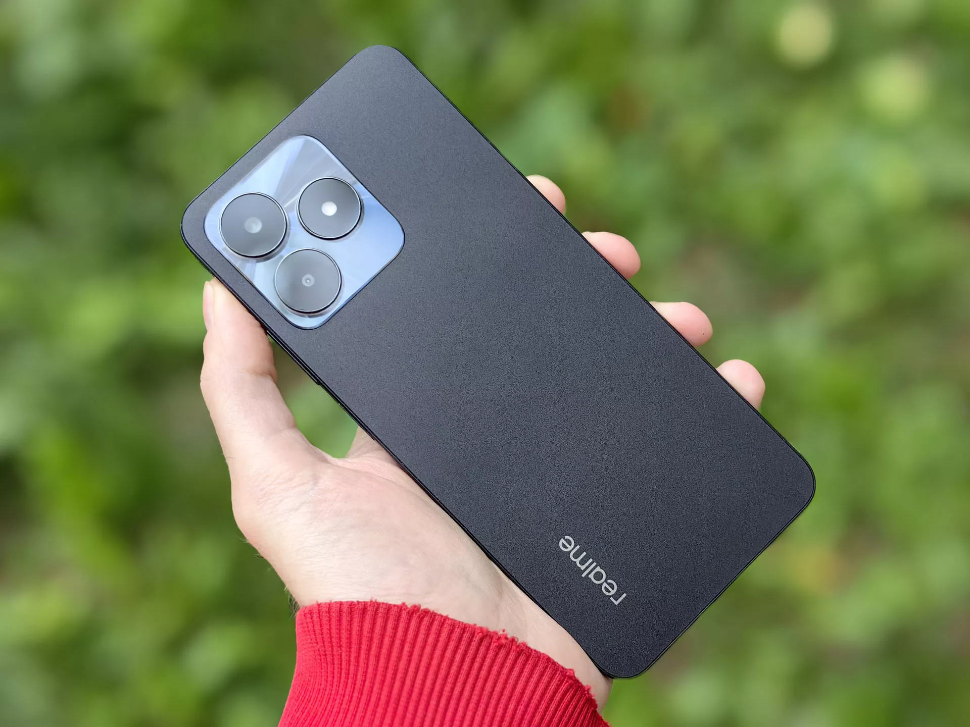 Обзор смартфона realme C53