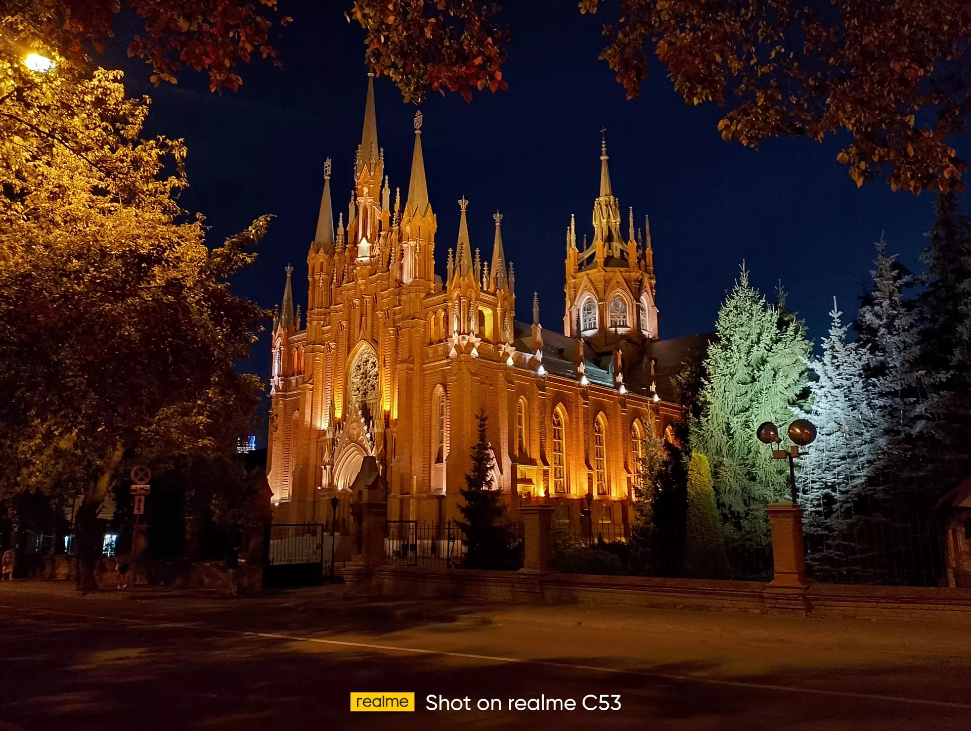 Обзор смартфона realme C53
