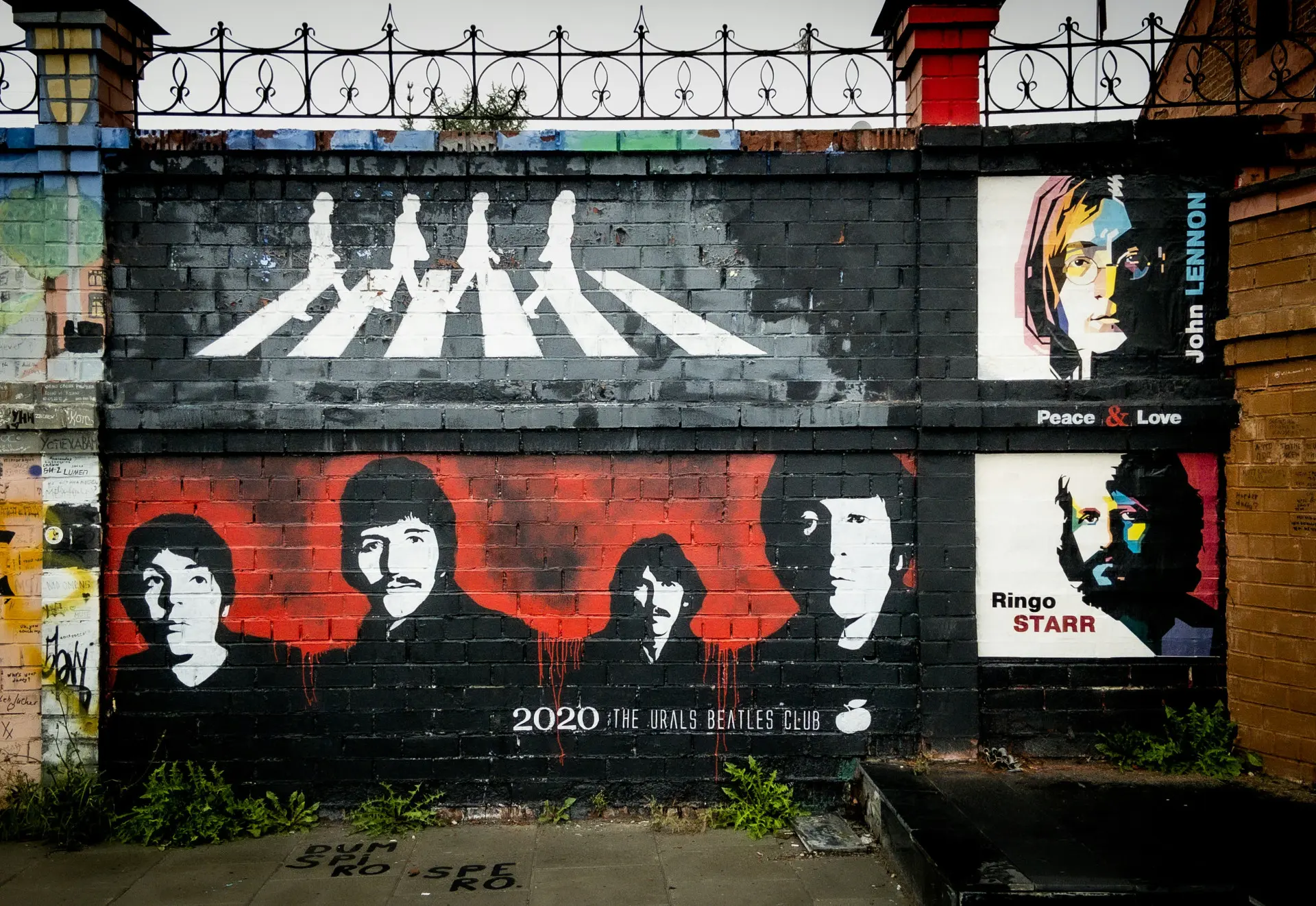 The Beatles стали номинантами двух премий Грэмми спустя 50 лет после распада