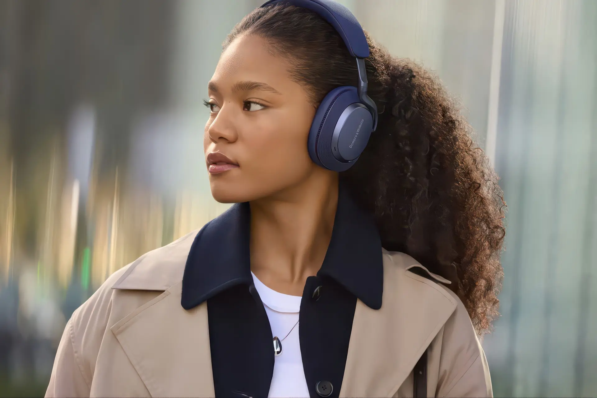 Bowers & Wilkins показывает наушники PX7 S3 с улучшенным звуком и ANC