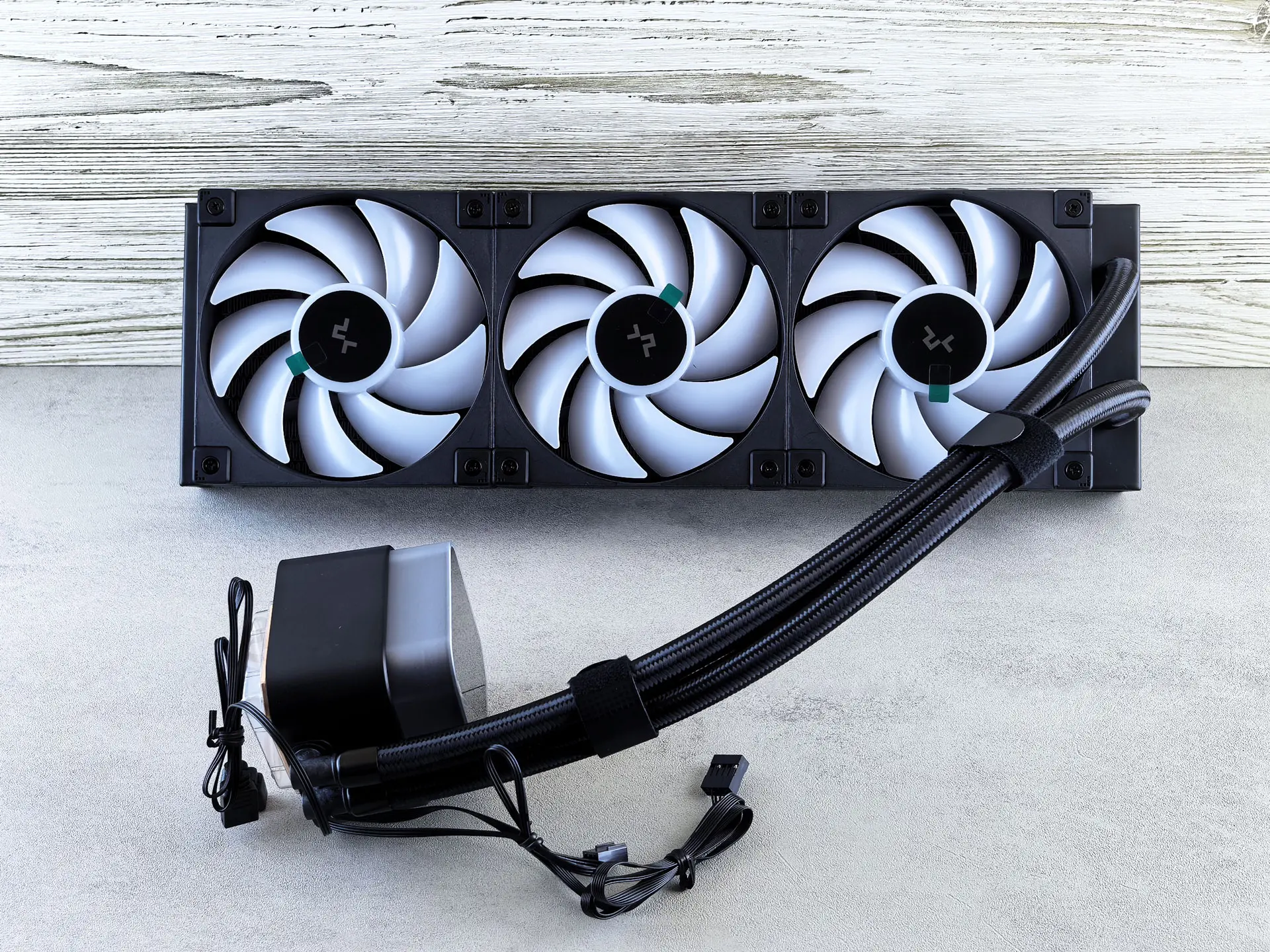 Обзор системы жидкостного охлаждения DeepCool LQ360