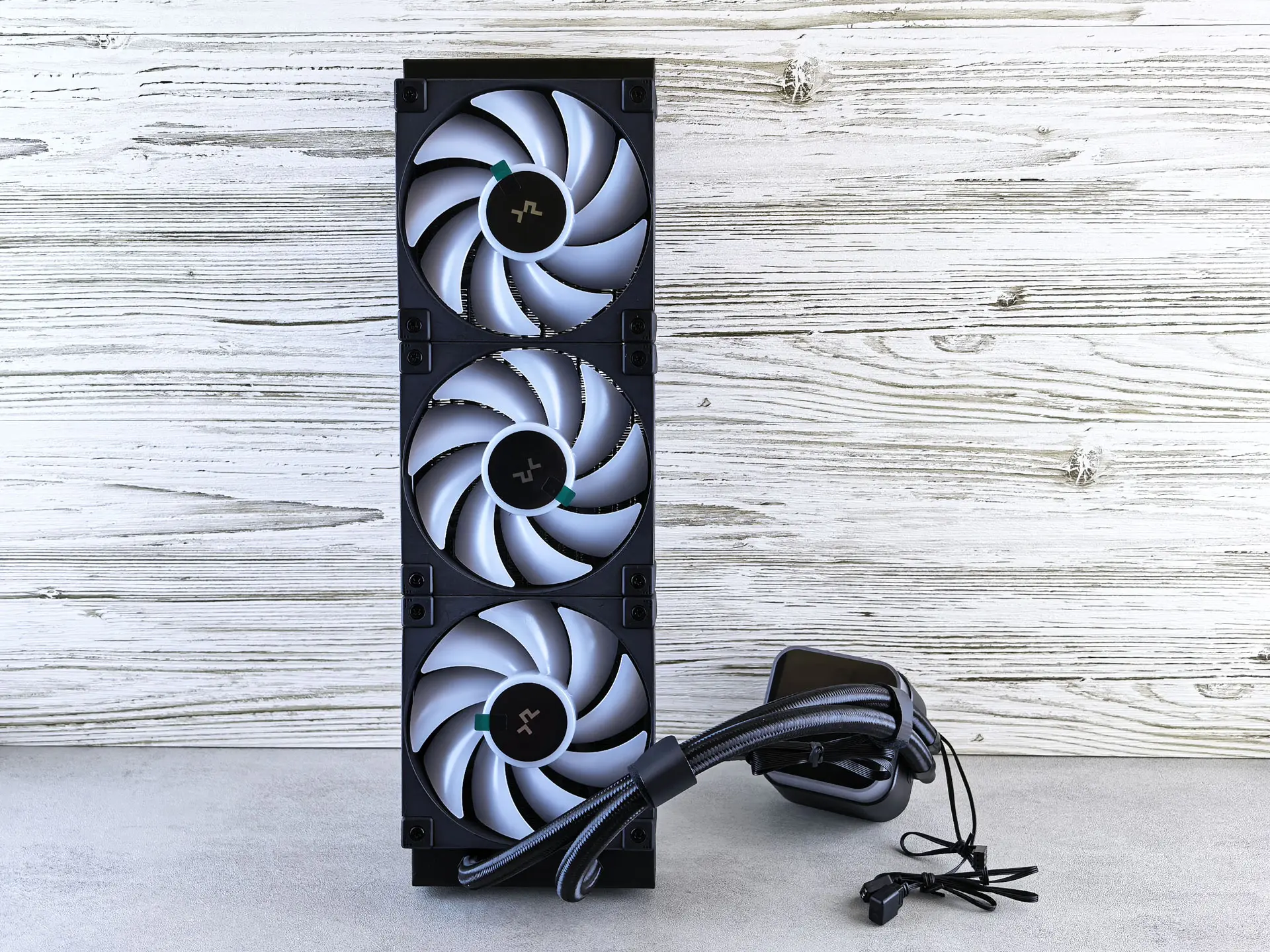 Обзор системы жидкостного охлаждения DeepCool LQ360