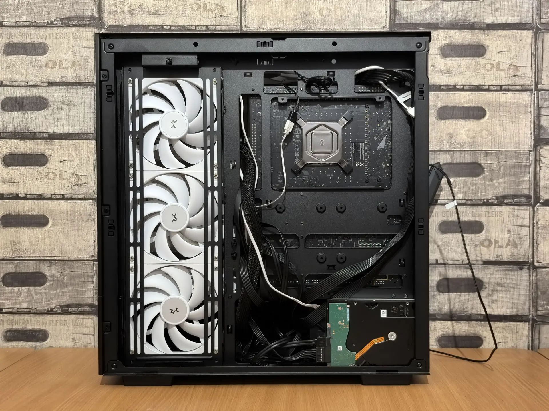 Тест-драйв вентиляторов для ПК DeepCool FD14 WH
