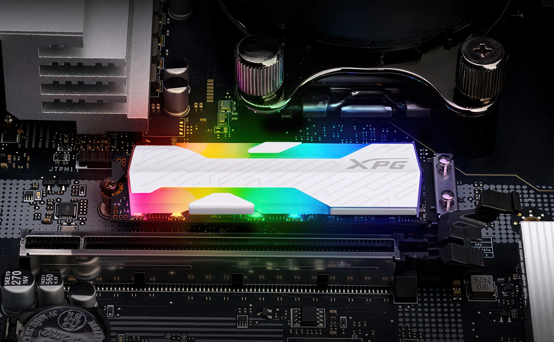 ADATA анонсировала твердотельный накопитель XPG SPECTRIX S65G с интерфейсом PCIe 4.0
