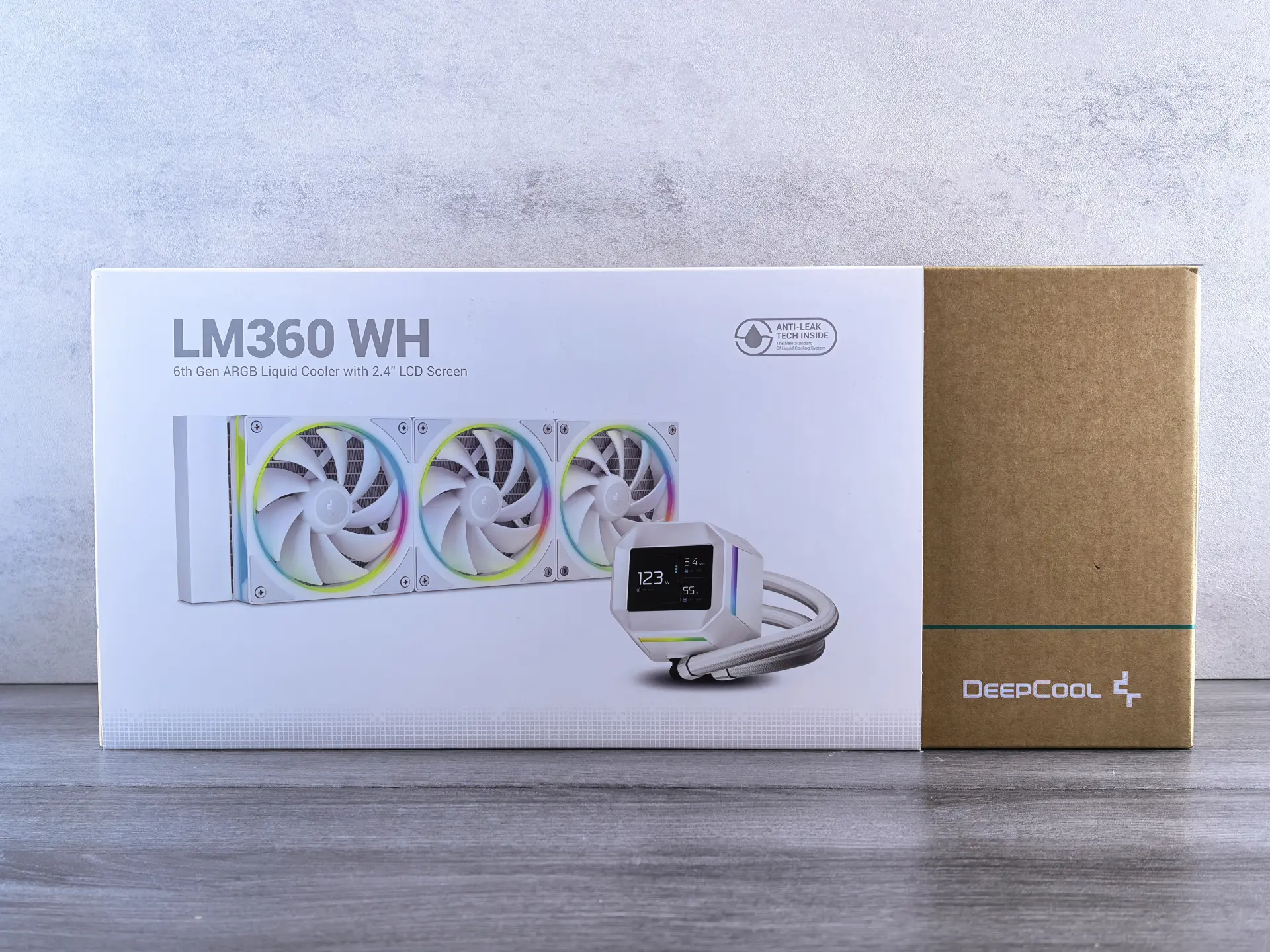 Обзор системы жидкостного охлаждения DeepCool LM360: экран в массы?