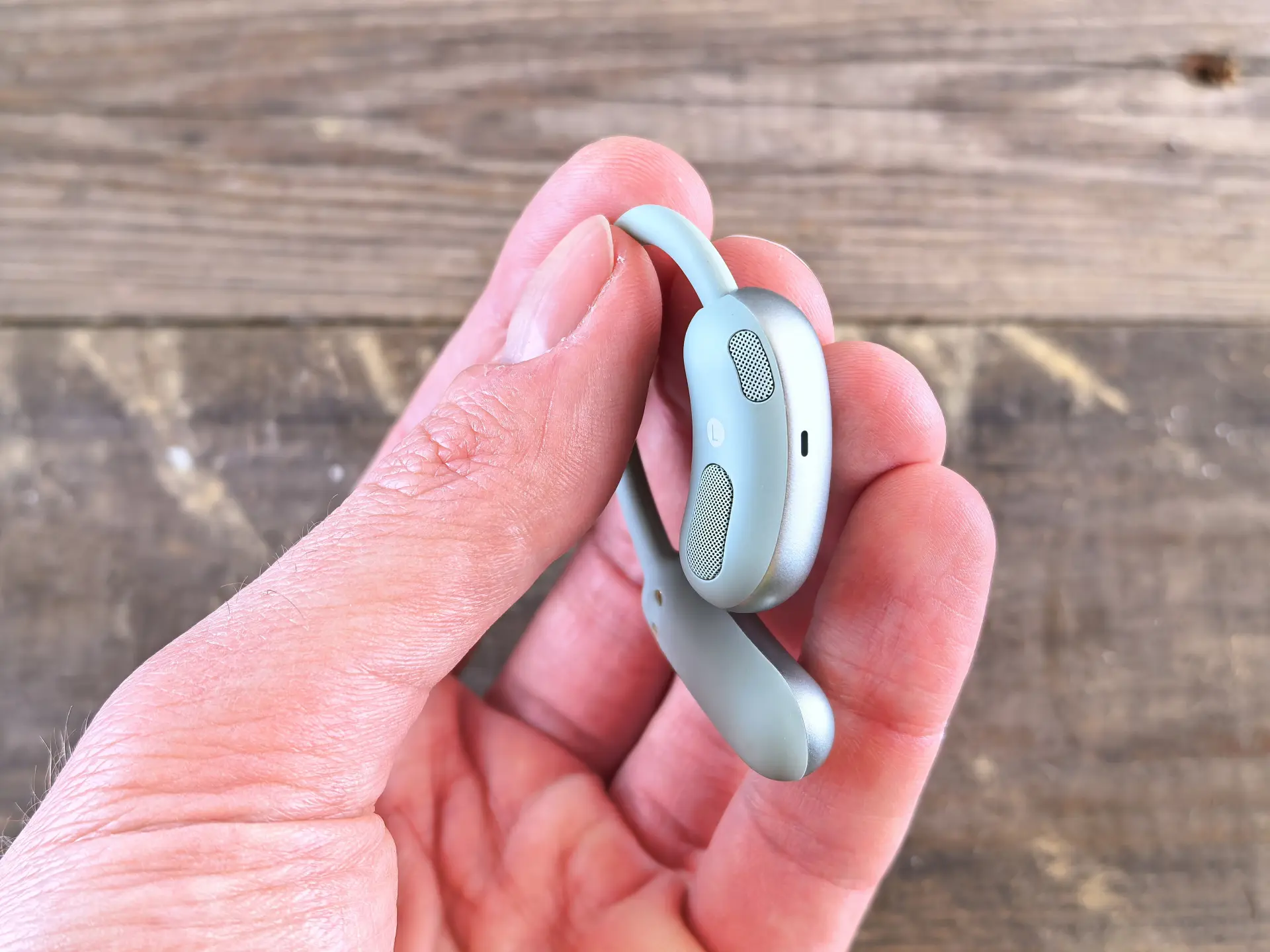 Soundcore AeroFit 2: тест беспроводных наушников, которые не боятся воды и понимают 100 языков