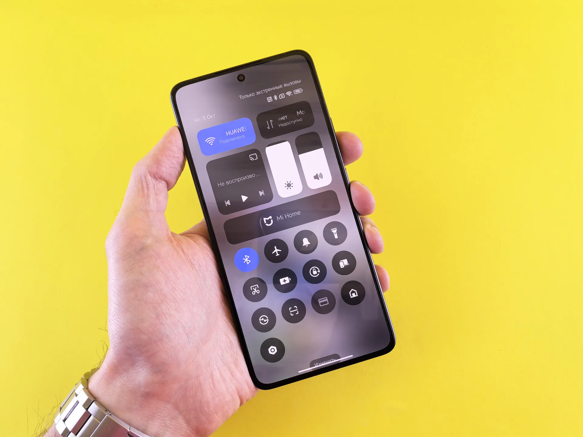Сравнение Xiaomi 14 T Pro и HUAWEI Pura 70: характеристики, камеры, производительность