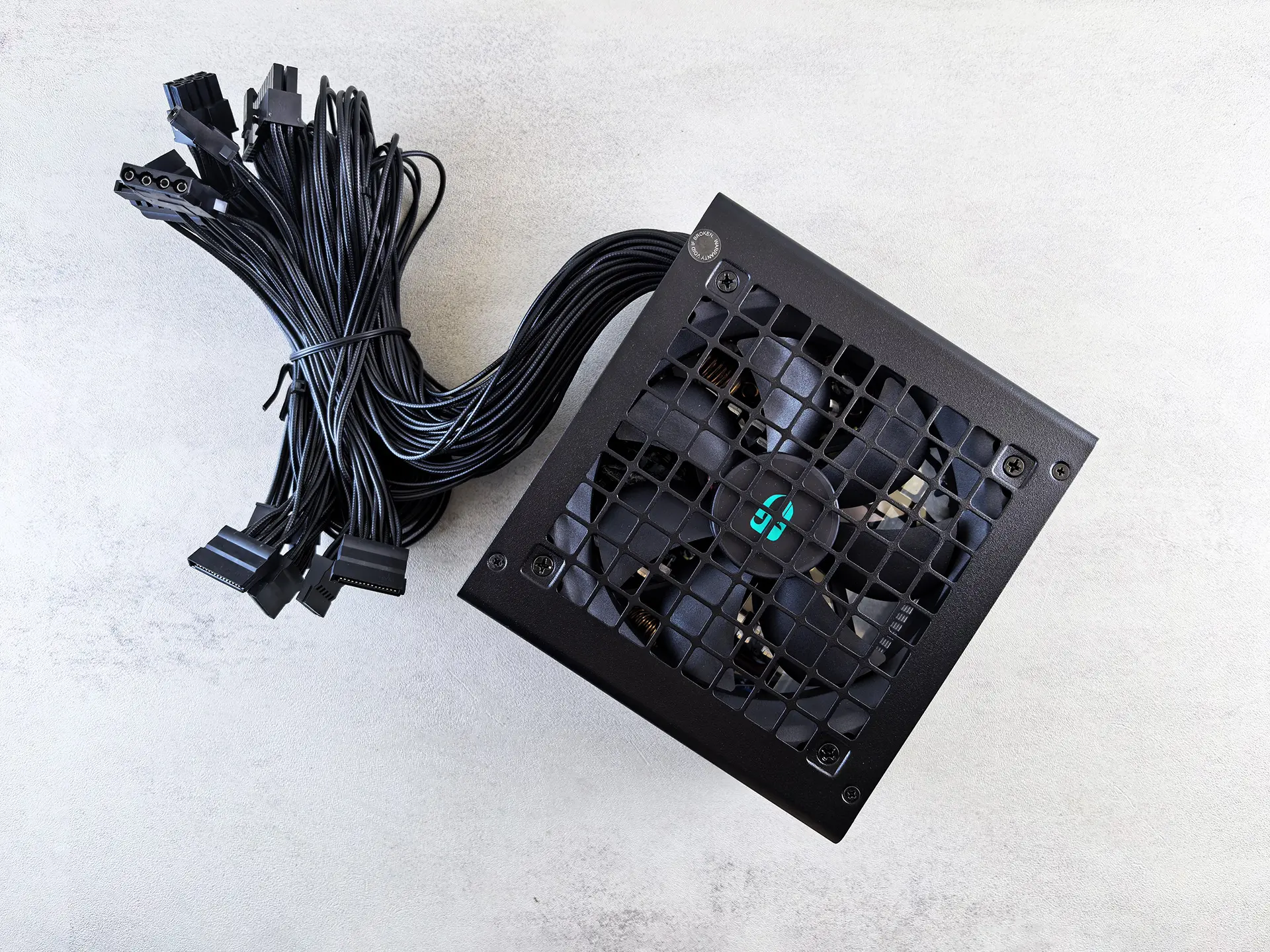 Тест-драйв блока питания Gamer Storm PF700X