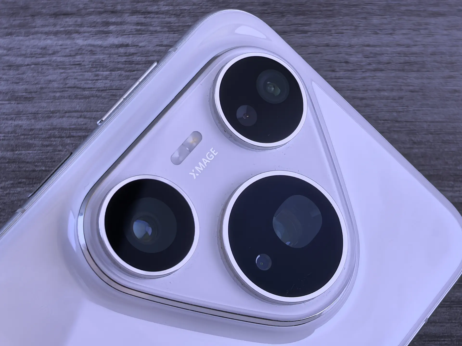 Объективы и сенсоры HUAWEI Pura 80 Pro