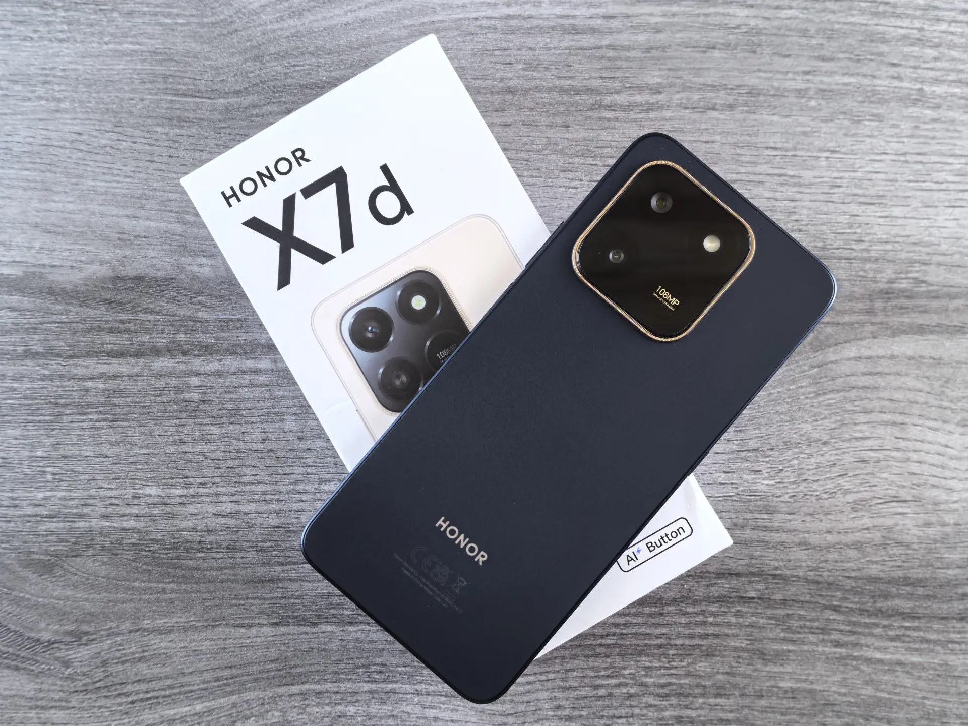 Обзор HONOR X7d: ударостойкого смартфона с емким аккумулятором и кнопкой AI Button