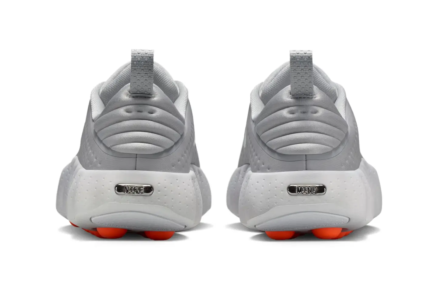 Nike Mind 002: кроссовки, которые «массируют» мозг через стопы. Разбираемся в технологии