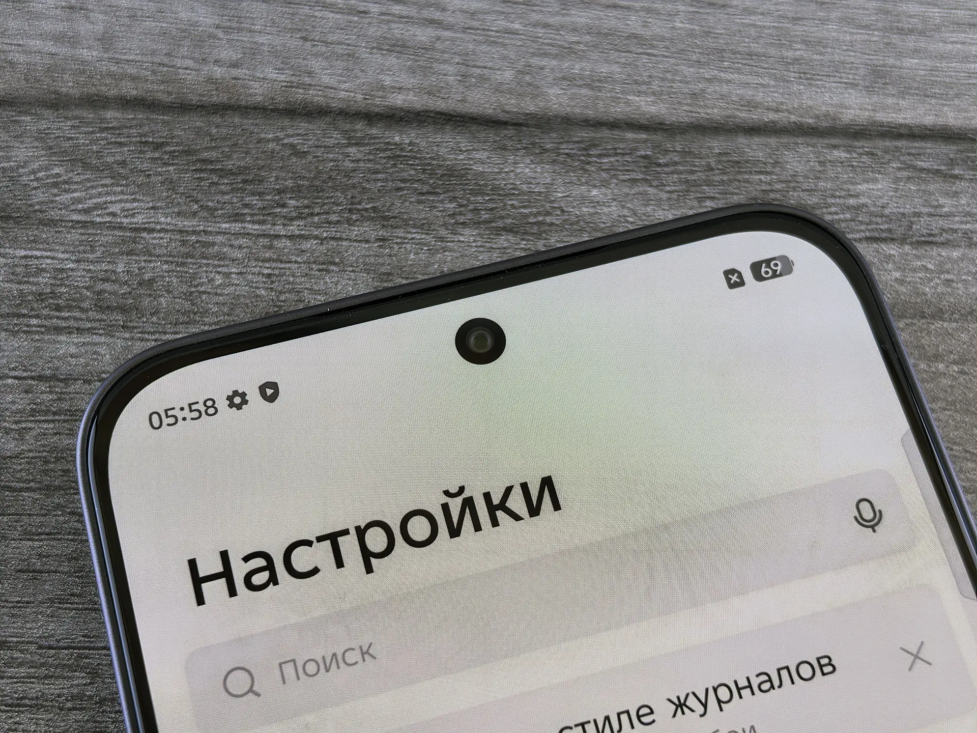 Обзор Infinix GT 30 Pro: игрового смартфона с подсветкой и кнопками- триггерами