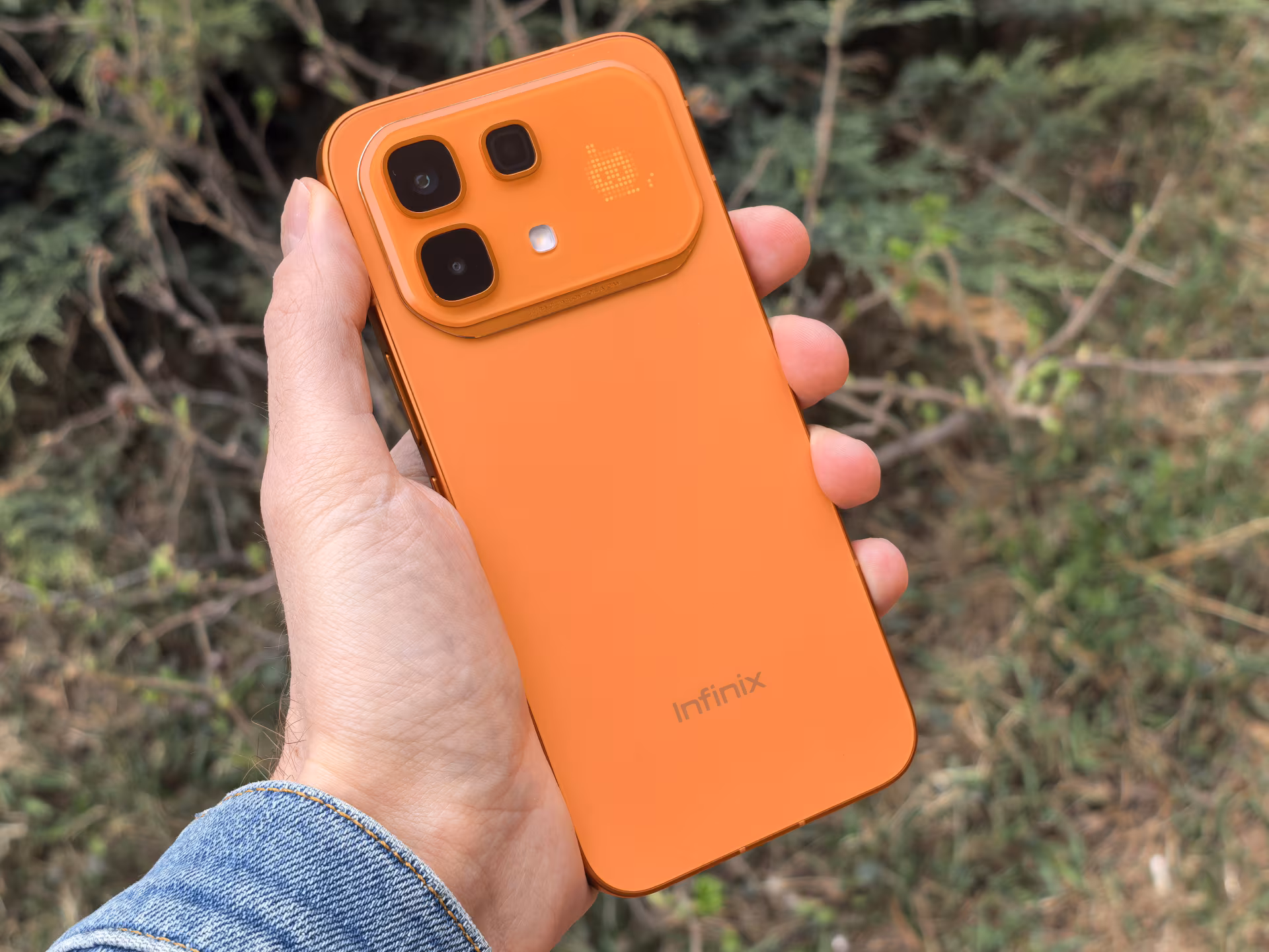 HUAWEI Pura 80: когда «база» не означает «компромисс»