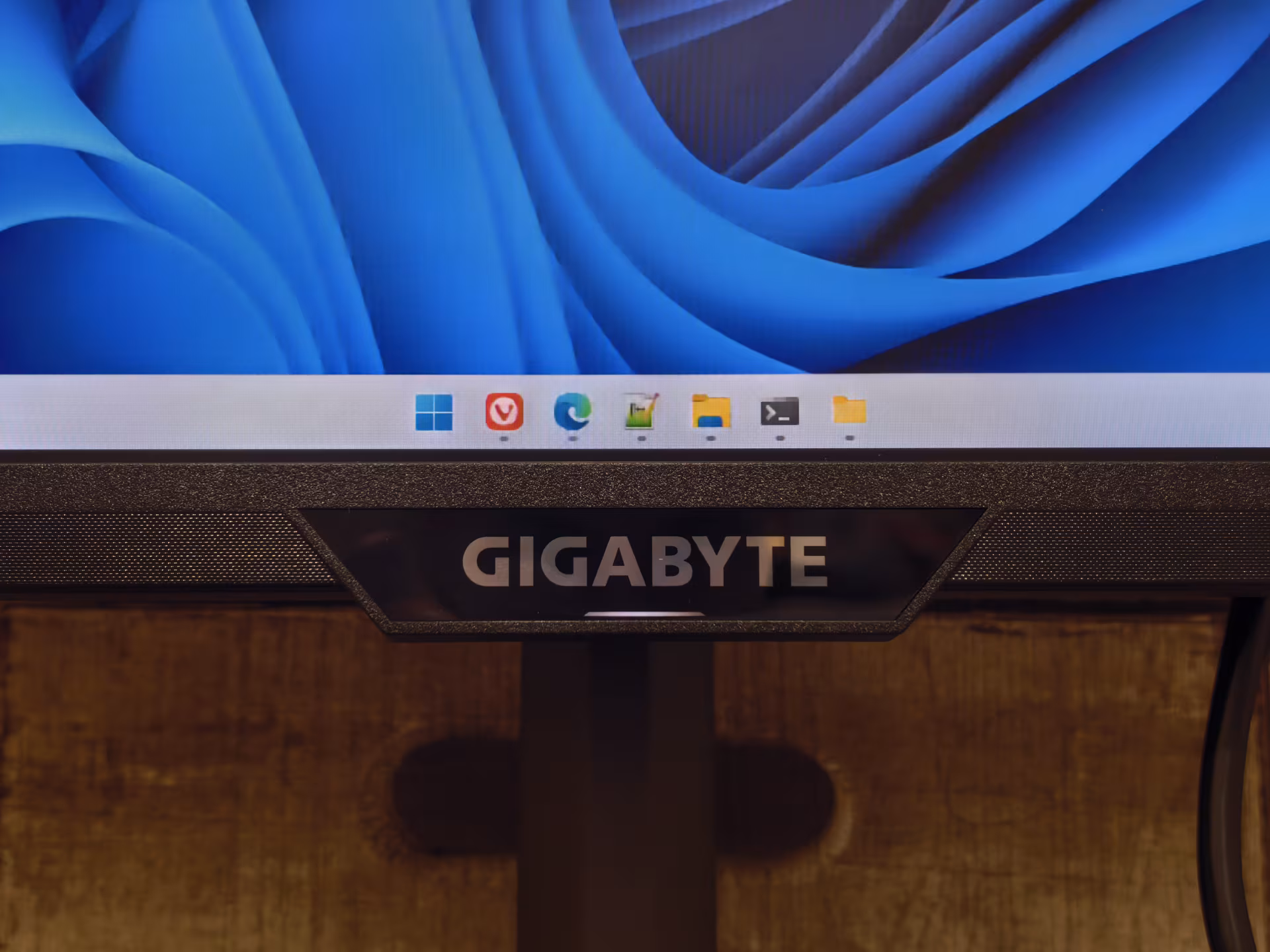 Обзор геймерского монитора GIGABYTE M27Q2 QD