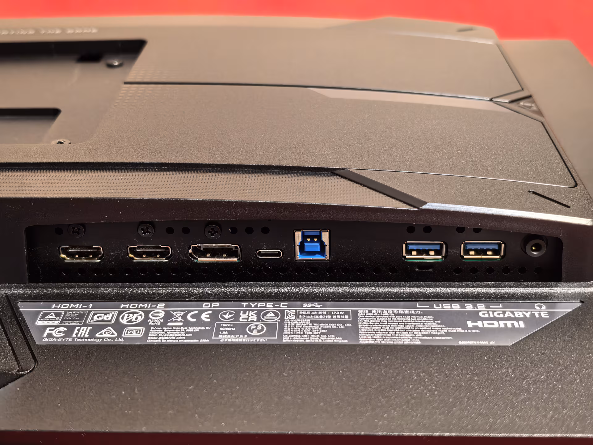 Обзор геймерского монитора GIGABYTE M27Q2 QD