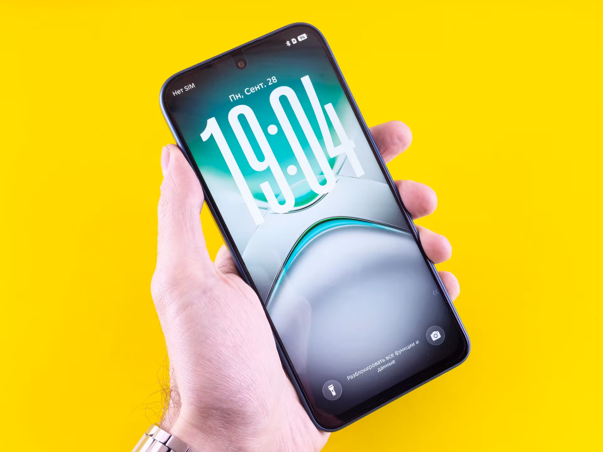 Ещё раз смотрим на TECNO Pova 8 5G, экран блокировки