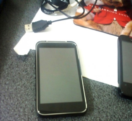 Не Google Nexus 3 от HTC Не Google Nexus 3 от HTC