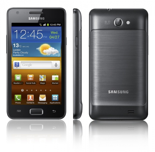 Samsung представляет в России смартфон Samsung Galaxy R