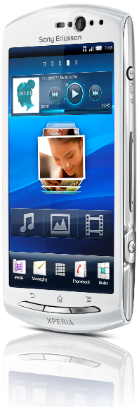 Sony Ericsson представляет смартфон Xperia Neo V и сообщает о планах по обновлению ПО для линейки Xperia 2011 года