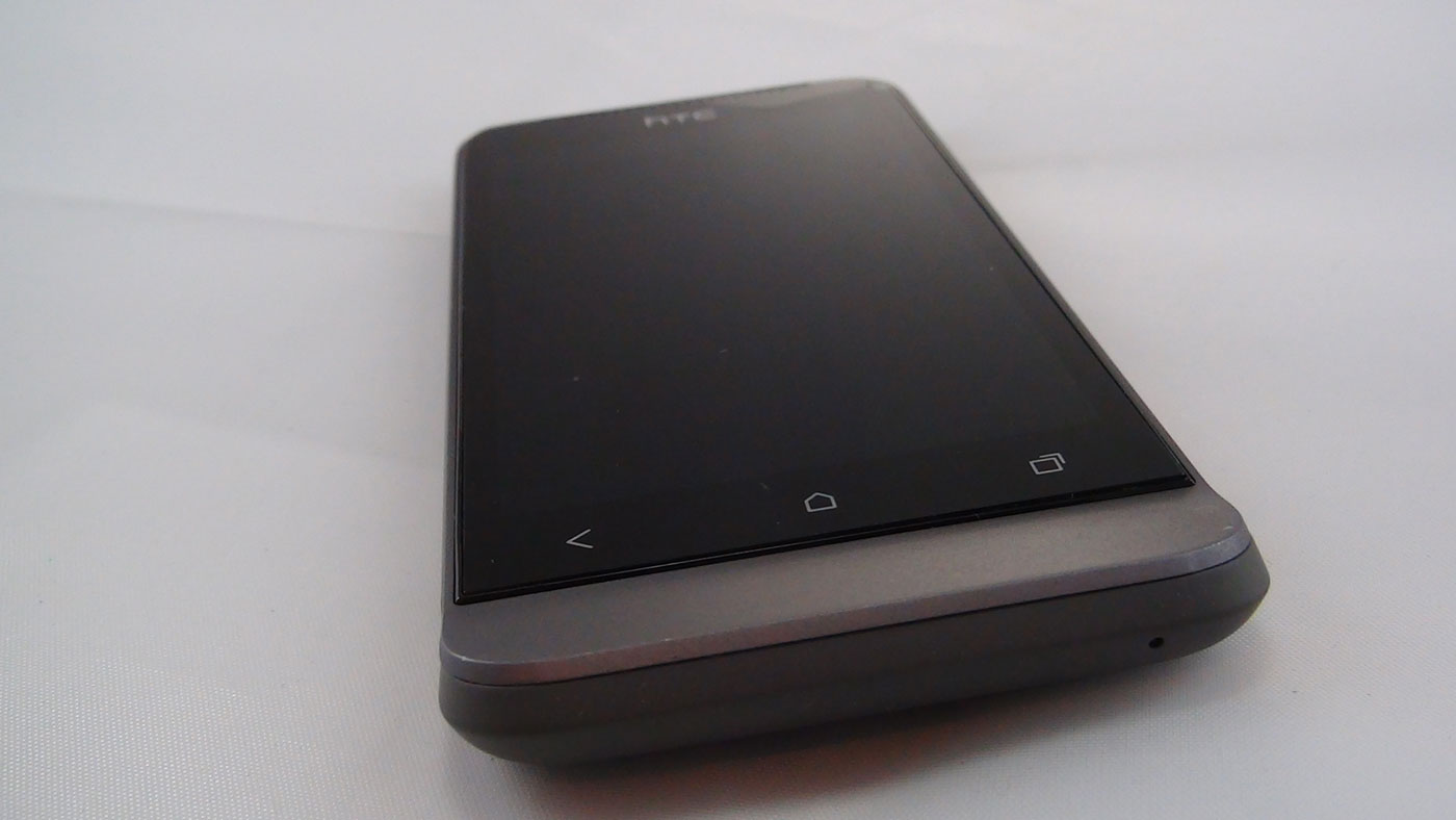 HTC One V HTC One V