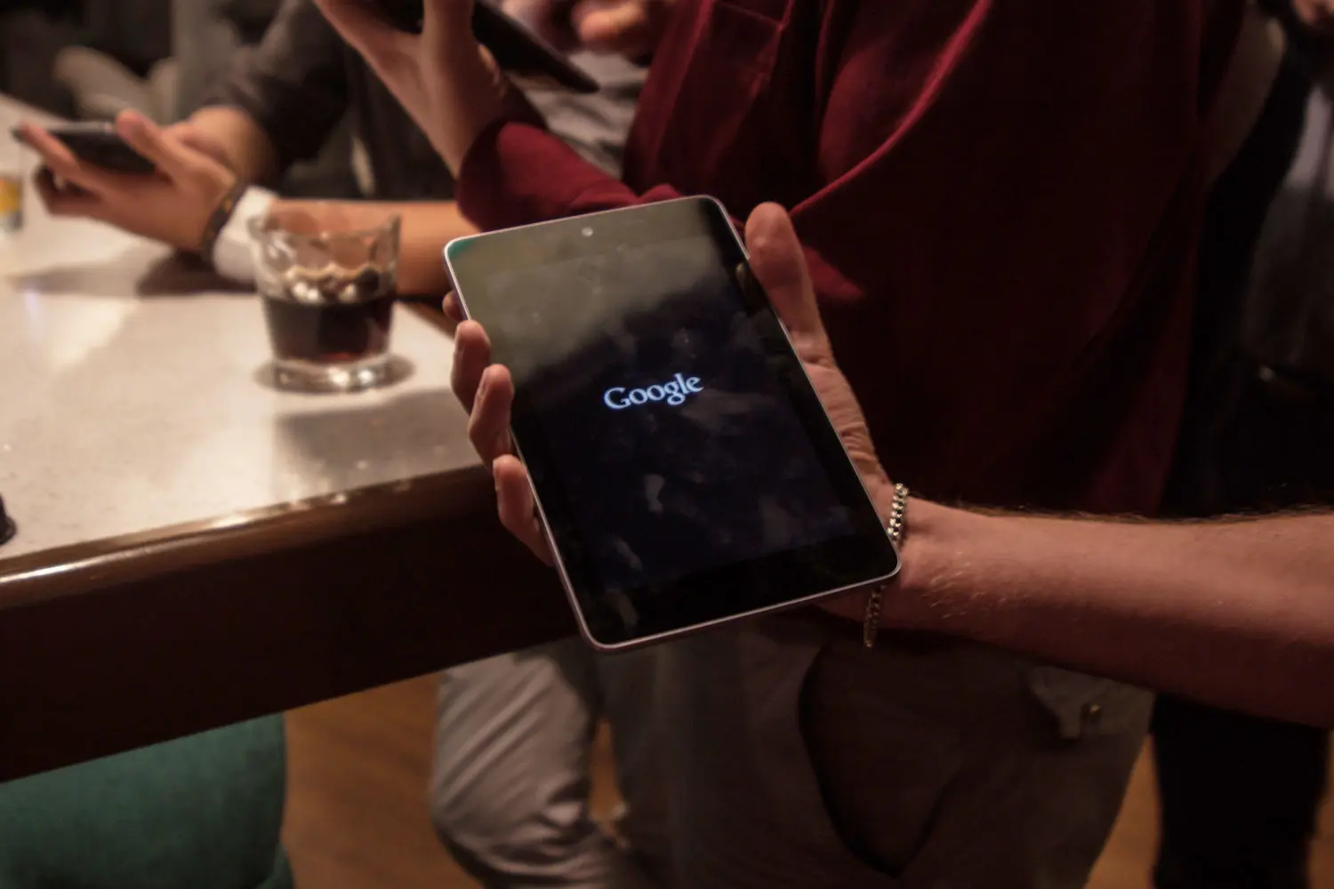 Google Nexus 7 официально в России