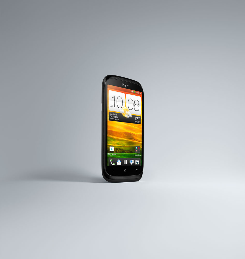 В России стартуют продажи HTC Desire X Dual Sim